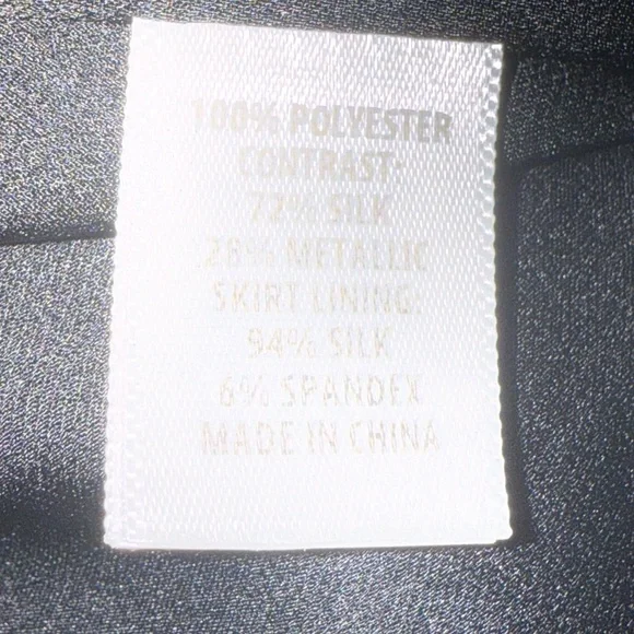 Elegant Black Lace Dress - Picture 4 of 5